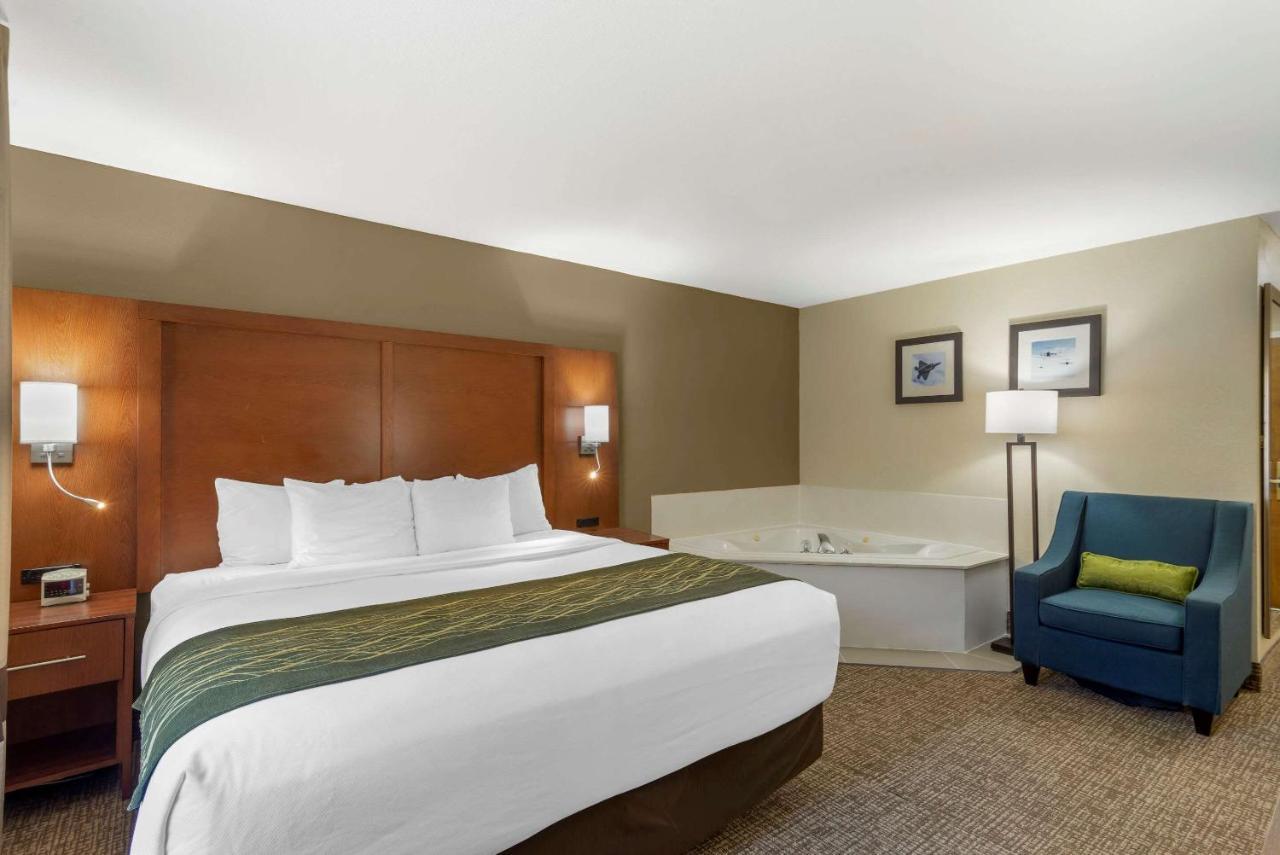 Comfort Inn & Suites - Near Robins Air Force Base Main Gate Warner Robins Εξωτερικό φωτογραφία