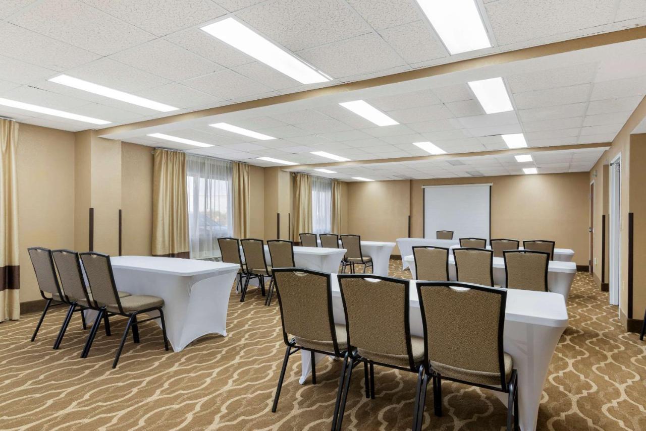 Comfort Inn & Suites - Near Robins Air Force Base Main Gate Warner Robins Εξωτερικό φωτογραφία